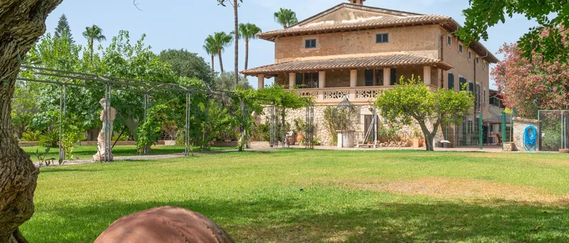 Mallorcan finca in the center of Santa María with ETV and the potential for further building — photo 3
