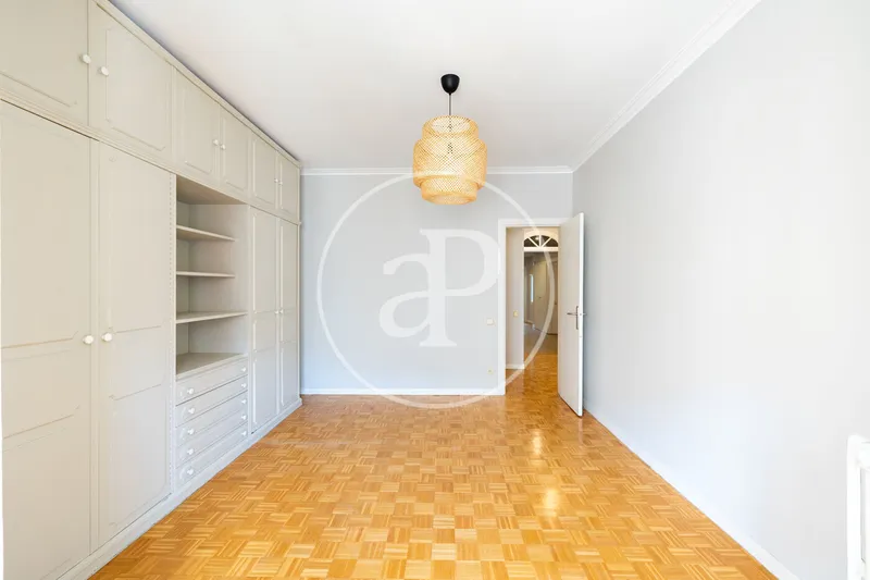 Apartment for rent in General Mitre — photo 12