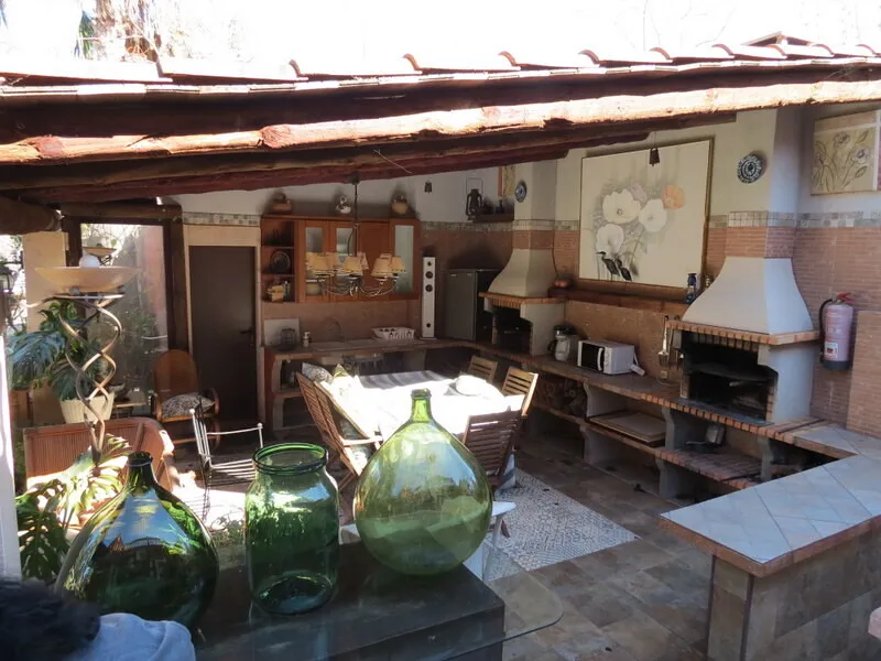Finca with 6 bedrooms, 3 guest houses and holiday rental license, near Llucmajor — photo 9