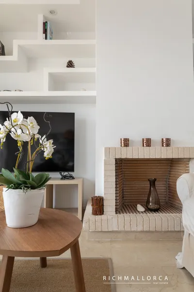 Flat with unique views on the seafront in Illetas — photo 5