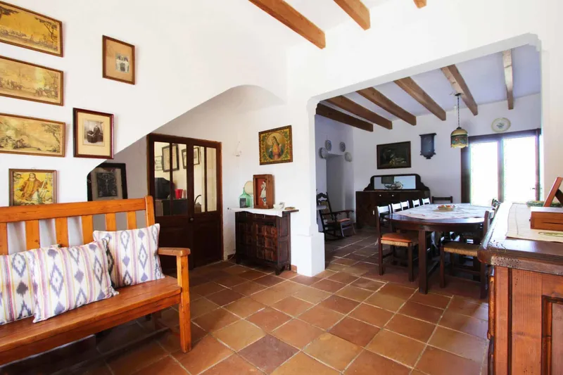 V585 – Exclusive plot with old finca to renovate between Sant Llorenç and Artà — photo 9
