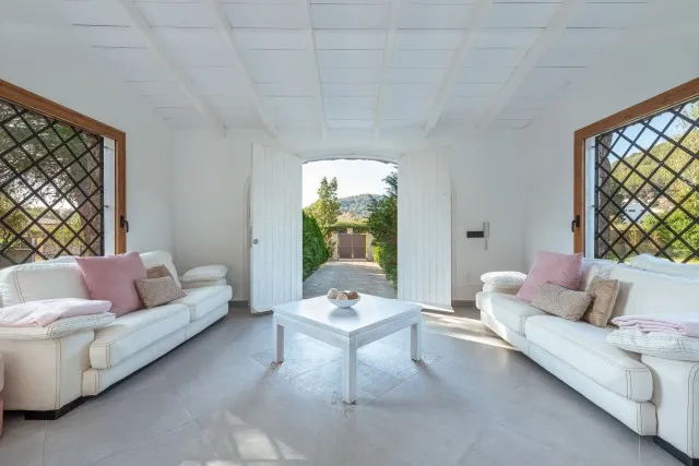 Villa with pool and holiday rental license for sale near Pollensa, North Mallorca — photo 10