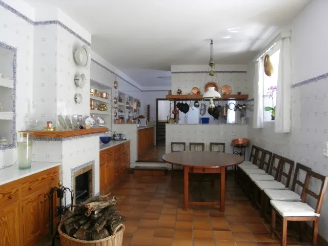 Historic 17th century country estate with 5 bedrooms and pool in Andratx — photo 7