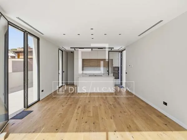 285m² house / villa with 83m² garden for sale in Genova, Palma — photo 6
