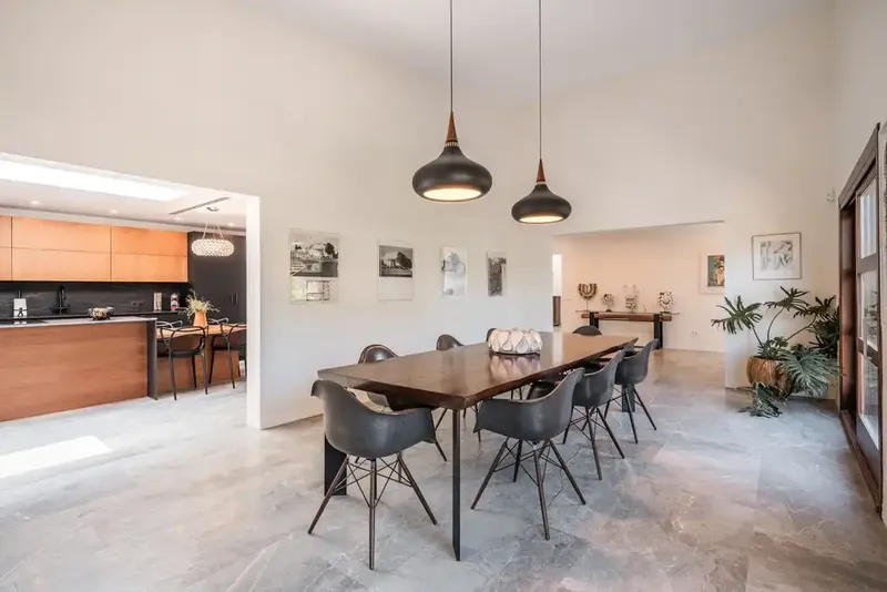 Modern luxury finca for sale in Sa Cabaneta offers exclusive lifestyle, contemporary design, privacy and facilities — photo 8
