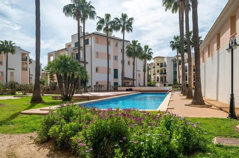 Penthouse for sale in Santa Ponsa within walking distance to the center… — photo 10