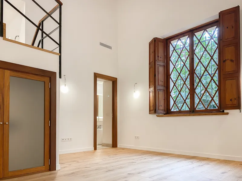 Renovated duplex penthouse in La Calatrava — photo 10
