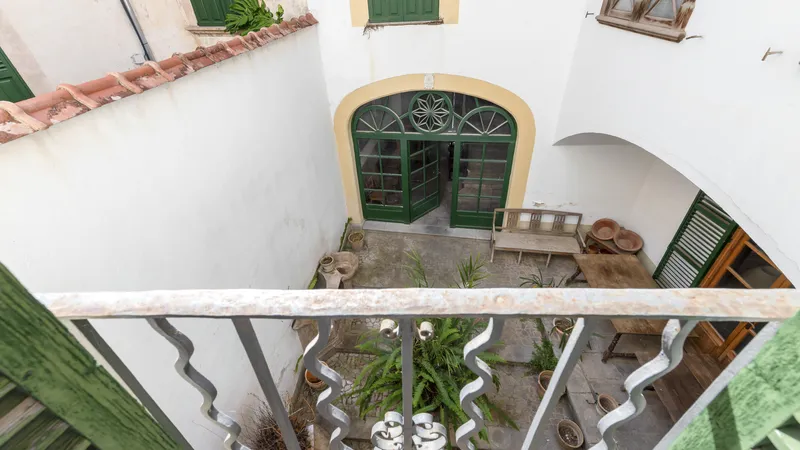 Investment! Historic mansion in the center of Soller with a lot of history and potential — photo 10