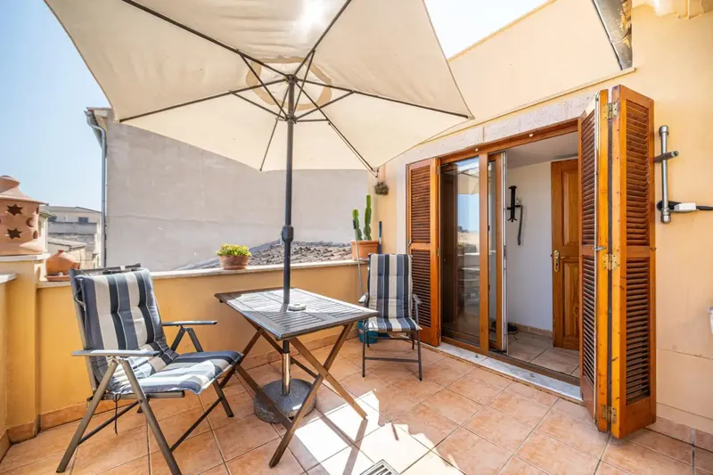Magnificent house of 330 m² built, distributed over 3 floors, located in the heart of Muro — photo 8