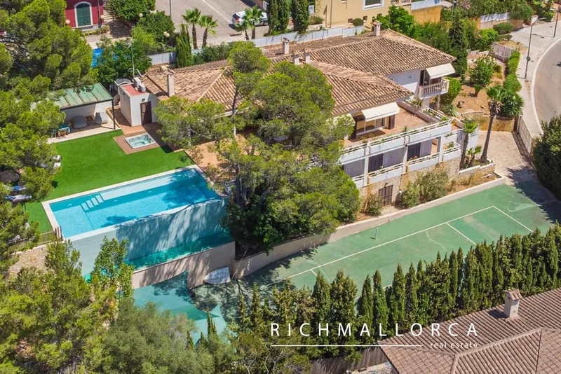 House with golf and mountain views for sale in Son Vida — photo 3