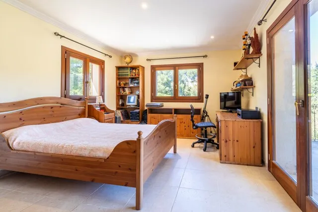 Versatile family villa for sale close to the beach in Bonaire, North Mallorca — photo 9