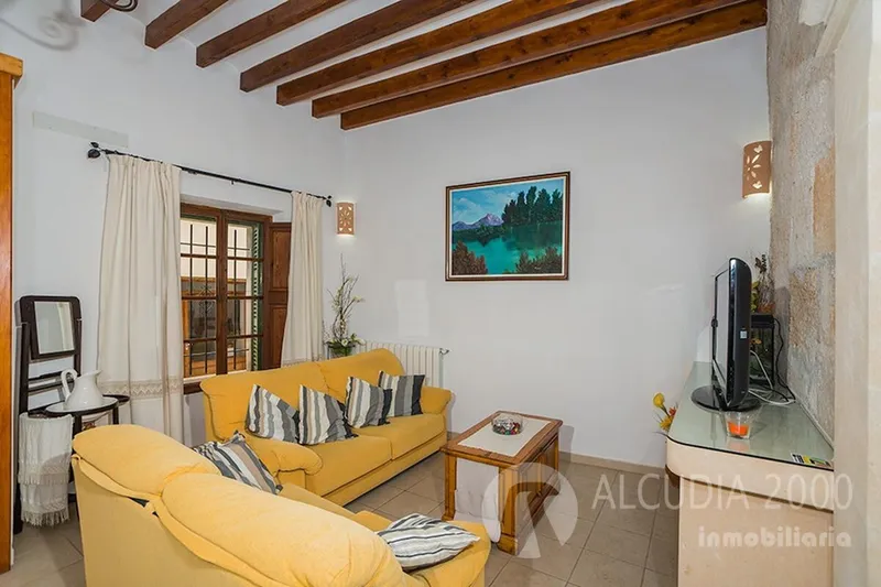 Town House — photo 3