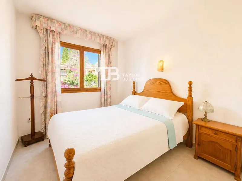 Apartment for sale in Calvià, Balearic Islands, Peguera area, with 120.00 m² built and 108.00 m² usable. It is a spacious and well-distributed home — photo 12