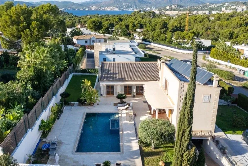 Renovated Villa with Holiday Rental License and Pool in Costa de la Calma — photo 9