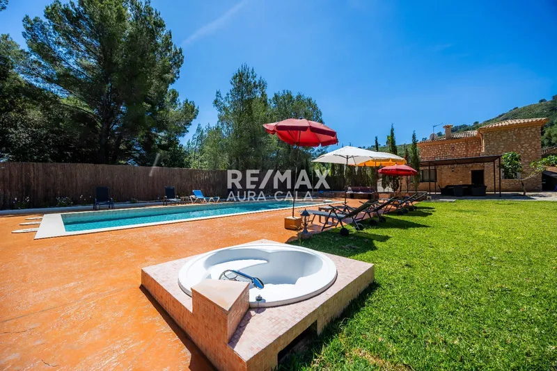 Exclusive finca with private pool in Capdepera — photo 3