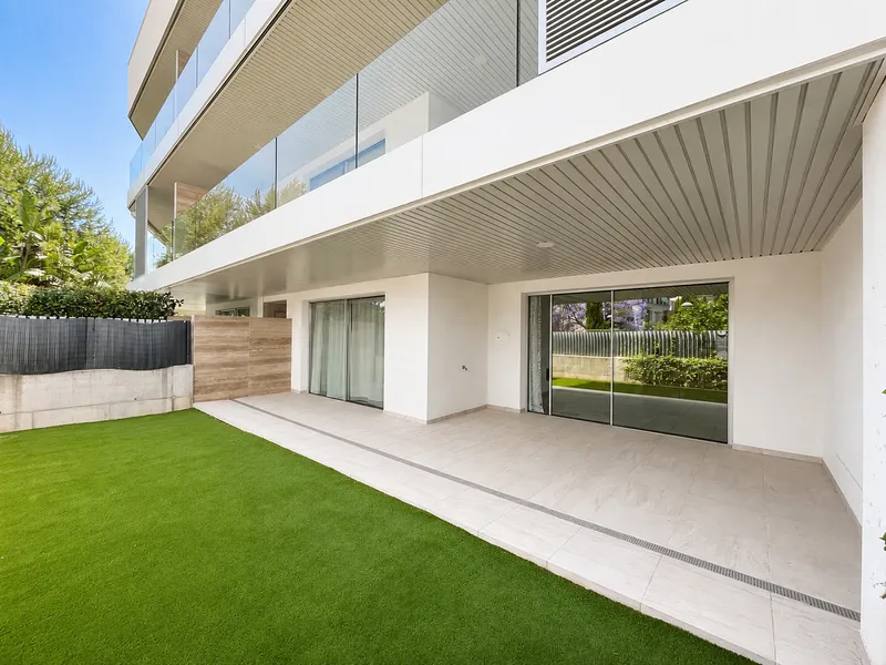 Modern Apartment with Private Garden in Prestigious Residence in Son Rapinya — photo 11