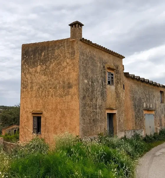 Antique Mallorcan house built around 1800, located a few minutes from Manacor, in a quiet area with good access by — photo 7