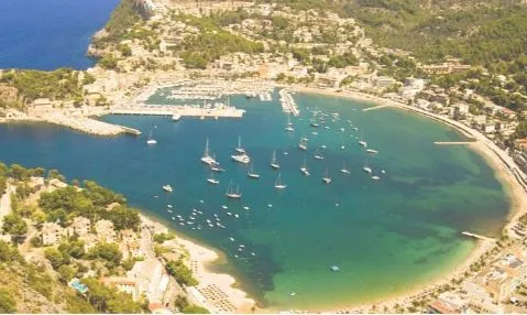 Unique opportunity – Parking space for sale at Plaça Reis de Mallorca, Port de Sóller — photo 1