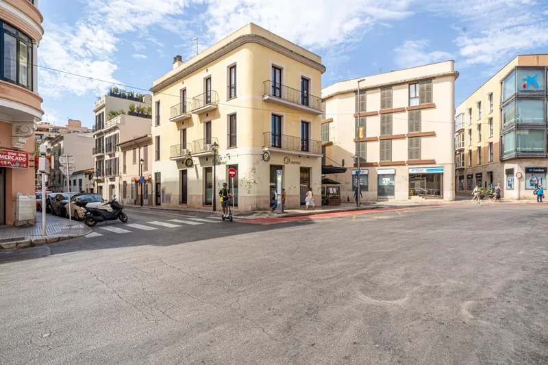 Exclusive complex of two buildings in the heart of Palma — photo 8