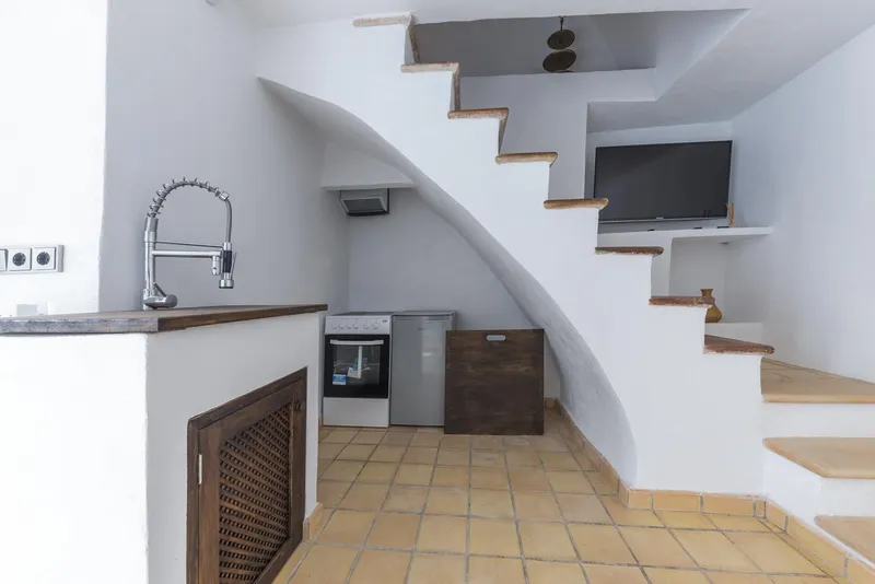A historic spot in the upper part of Andratx: small house with sea views — photo 4