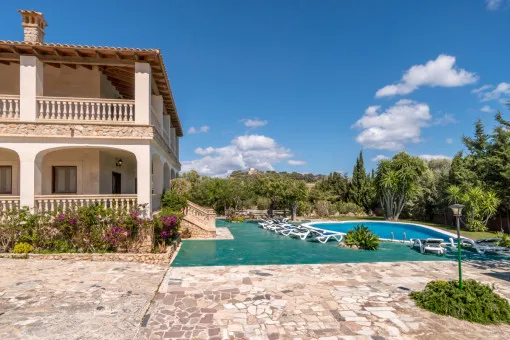 San Lorenzo, beautiful finca in a quiet residential area in the gentle hills near San Lorenzo — photo 2