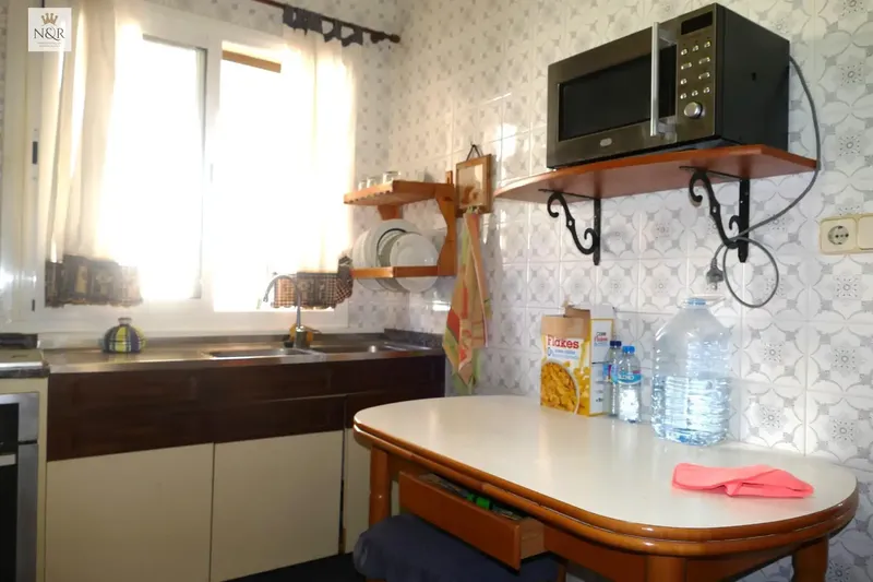 IKV00508-2. Building for sale with garage on ground floor and apartment on 1st floor. They form a single registered unit although they are separate — photo 11