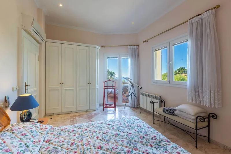 Mediterranean villa for sale in Costa de la Calma, close to beach & sea — photo 12