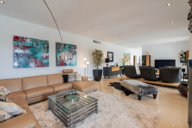 Luxury villa with rental license for sale in Pollensa, north Mallorca — photo 10