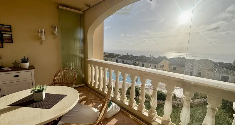 Mediterranean apartment in Tolleric in a very well-kept complex — photo 9