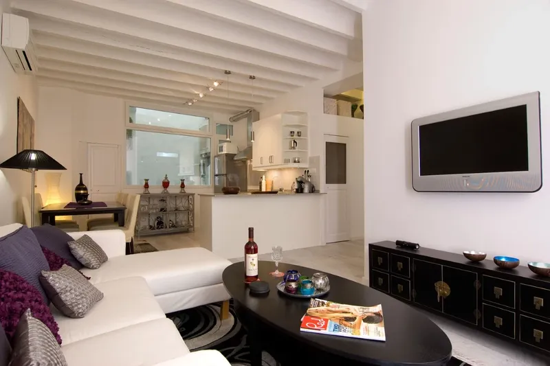 Temporary Professional Rental - Three Bedrooms near Plaza Mayor — photo 5