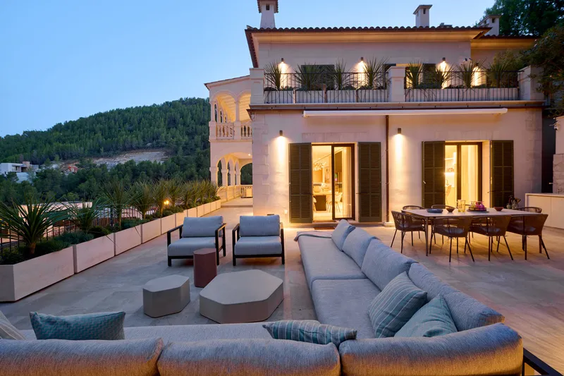 Luxurious Mediterranean-style villa with impressive sea views in Son Vida - Marcel Remus Real Estate — photo 5