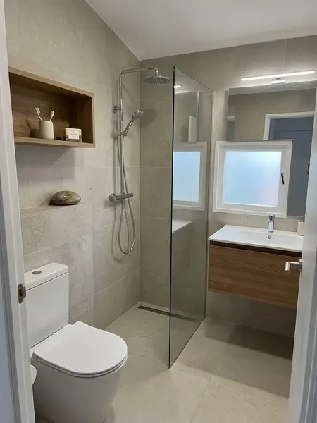 Important: The photographs in the advertisement are for guidance and show a possible renovation proposal of how the property could look after — photo 7