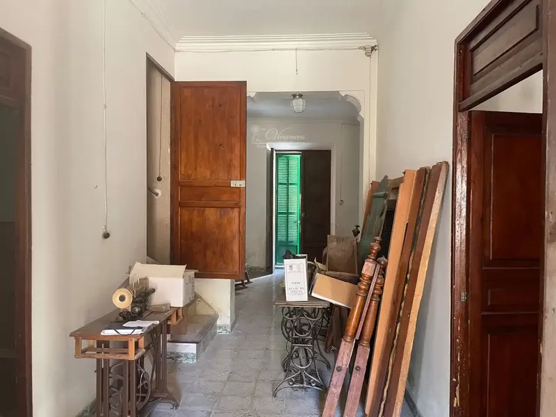 Village house of 239m2 built with high ceilings and exposed beams, garden and garage, located in the heart of the picturesque medieval village — photo 12