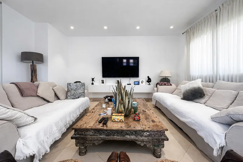 Excellent villa with pool and panoramic views in El Toro Mas — photo 2