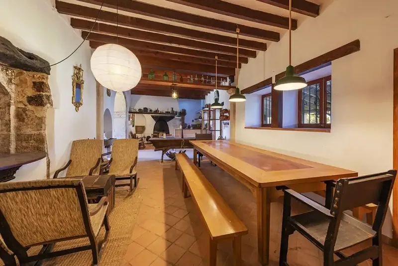 13th-century rustic estate for sale near Sineu with a quiet location in the heart of the Mallorcan countryside — photo 10