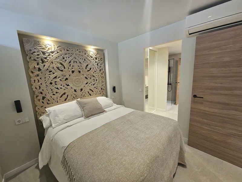 Top renovated first floor apartment right on the harbor of Puerto Portals — photo 4