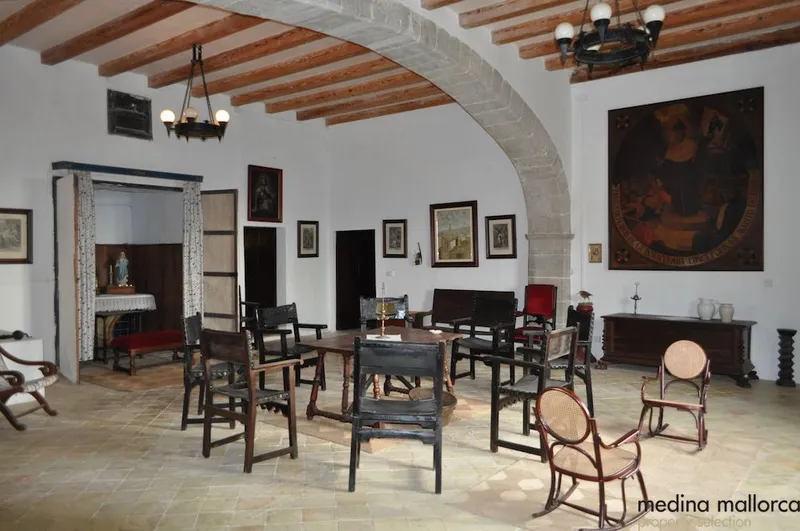Country house in Alaró — photo 9