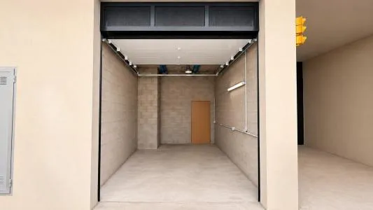 Garage - Palma de Mallorca (Plaza de Toros) . — photo 2