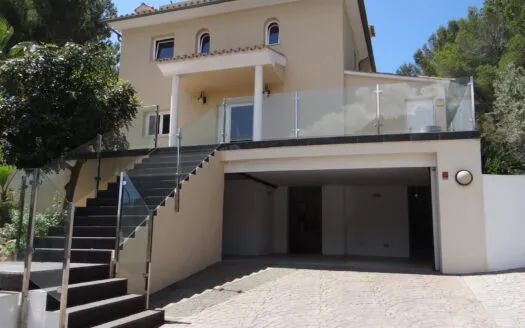 Unfurnished family home in Sol de Mallorca – for sale — photo 2