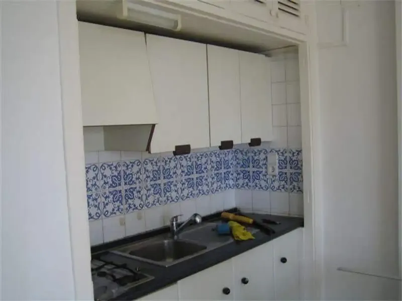 Studio in Cala Mayor, in the Torremayor building, (on the way up to the highway) sea views, large built-in wardrobe, full bathroom — photo 6