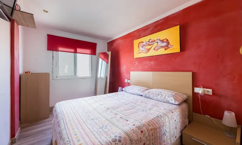 Spacious exterior and very bright apartment near the... — photo 6