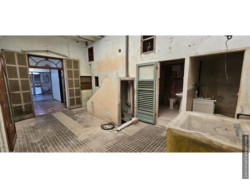 Local for sale on Paseo d'Antoni Maura — photo 9