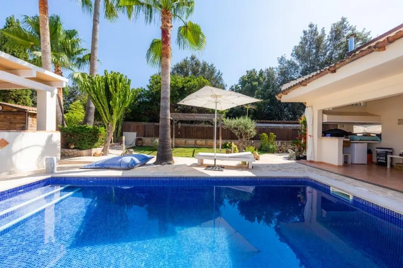 Ideal family home for sale in Pollença with private pool and garden — photo 2