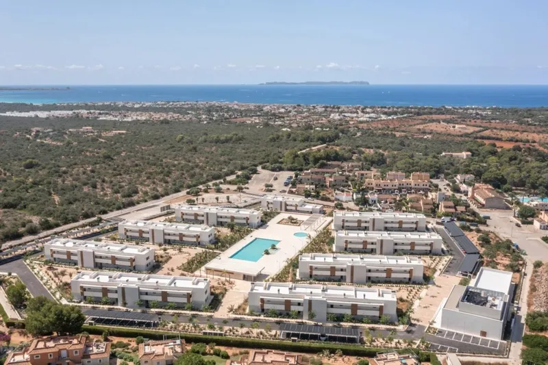 Top quality apartment for sale in Es Trenc with sunny terraces and sea views — photo 12