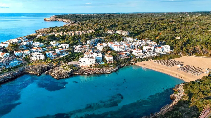 Studio apartments as an investment in Portocolom, close to the beach — photo 3