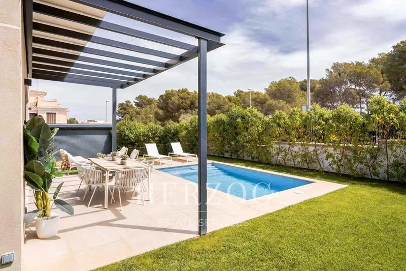 Modern newly built villa with private pool in a sought-after location in Puig de Ros — photo 5