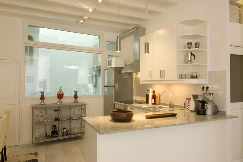Temporary Professional Rental - Three Bedrooms near Plaza Mayor — photo 6