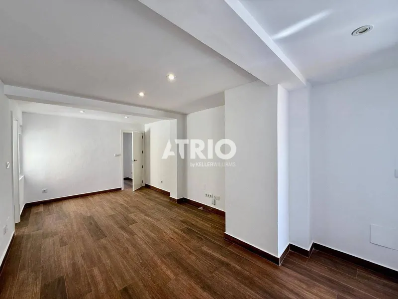 Penthouse for rent in Pere Garau, Palma de Mallorca, Mallorca — photo 4