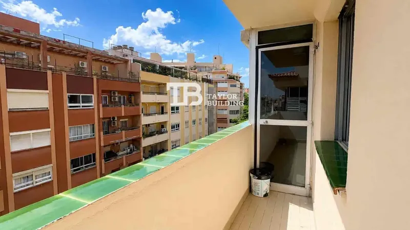 Taylor Building presents this apartment located in the Los Molinos area, this spacious apartment of approximately 90 m² represents an excellent opportunity — photo 11