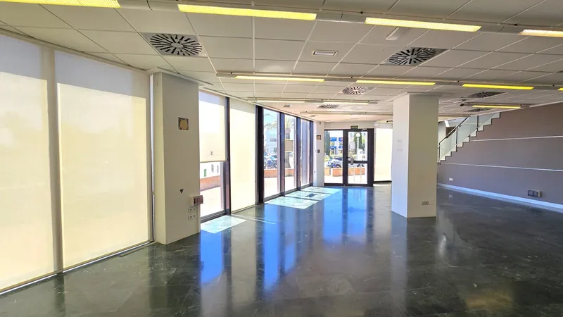 AL-JHRE070 – 220 m² office for rent on Gran Vía Asima in the Son Castelló Industrial Estate. — photo 1
